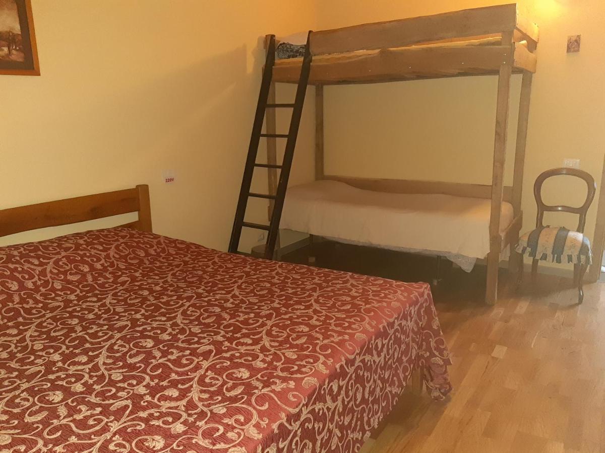 Casa Maria Apartment Cincu Bilik gambar