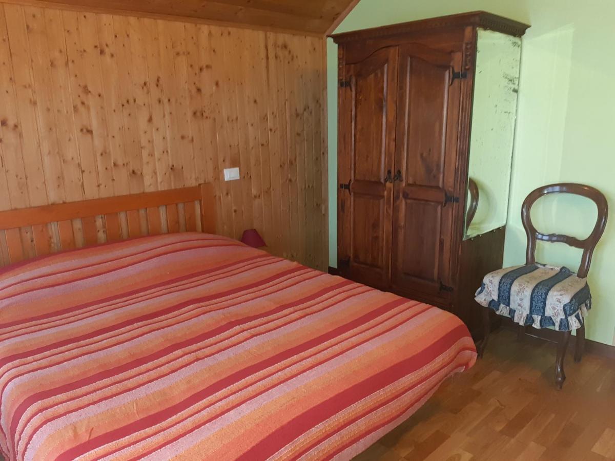 Casa Maria Apartment Cincu Bilik gambar