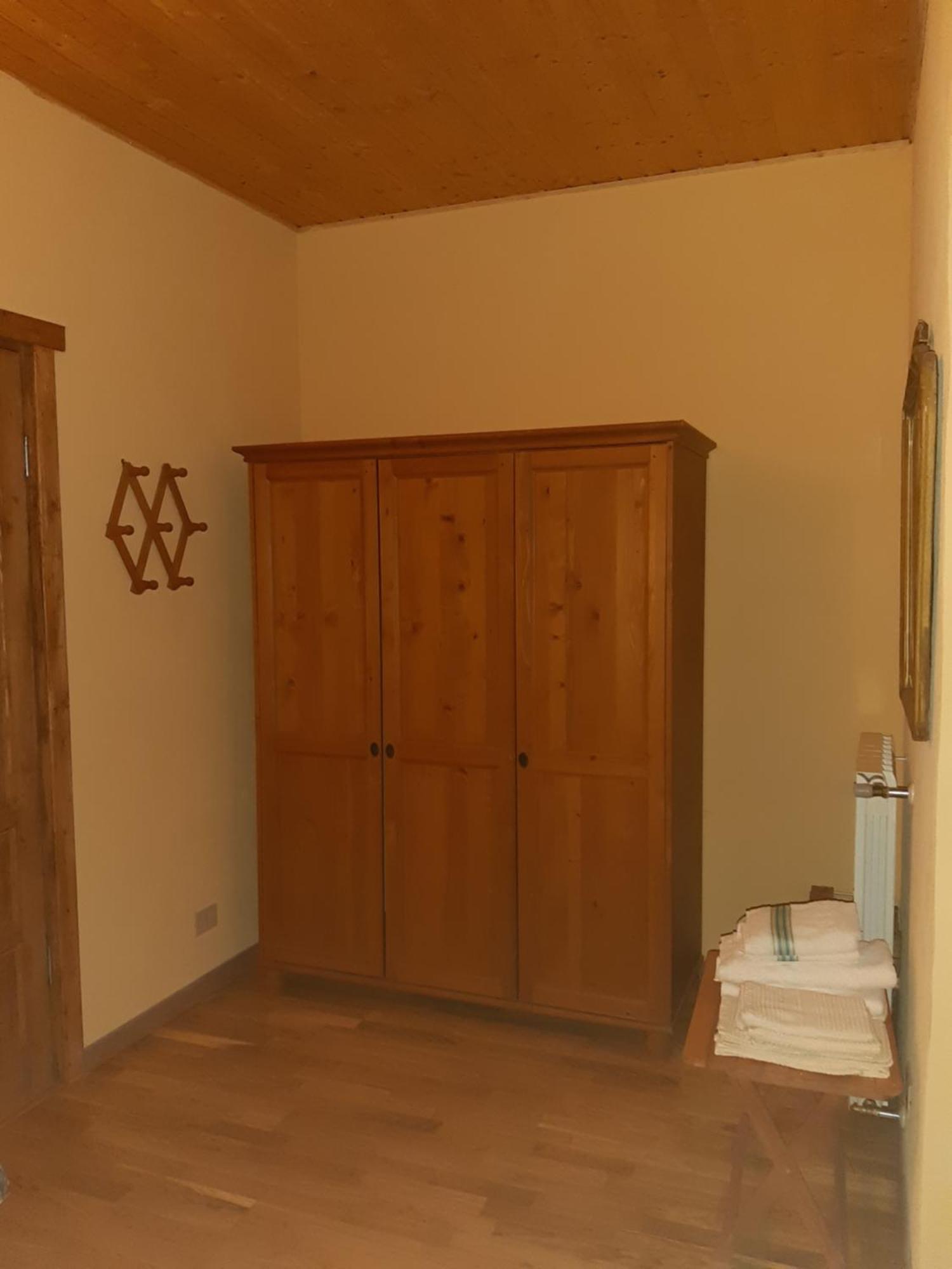 Casa Maria Apartment Cincu Bilik gambar