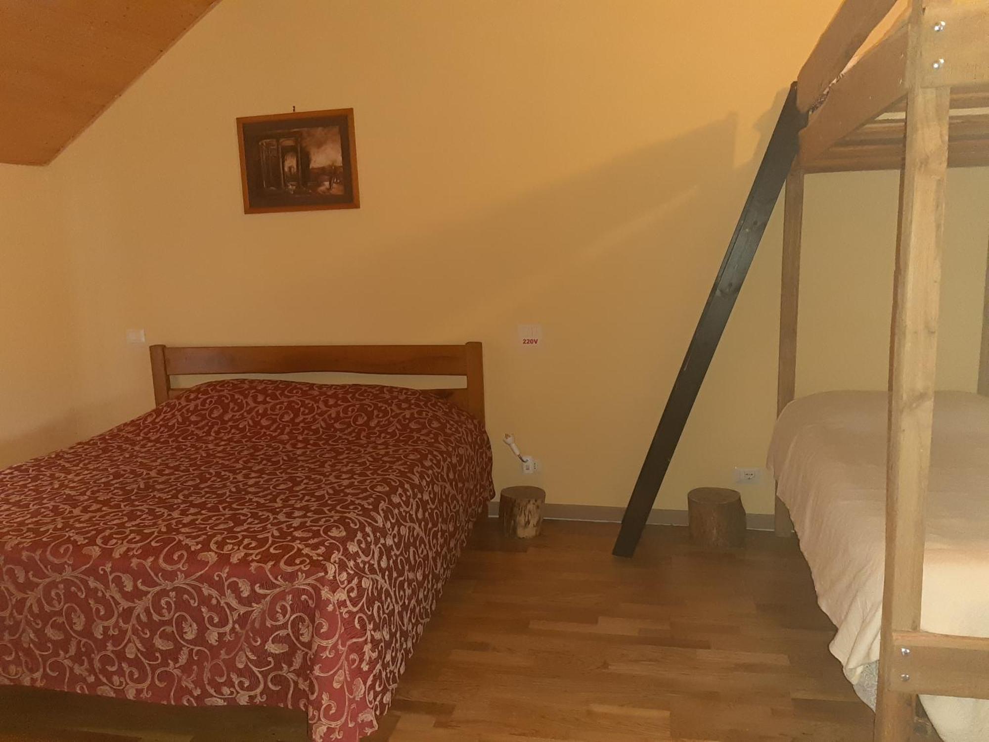 Casa Maria Apartment Cincu Bilik gambar